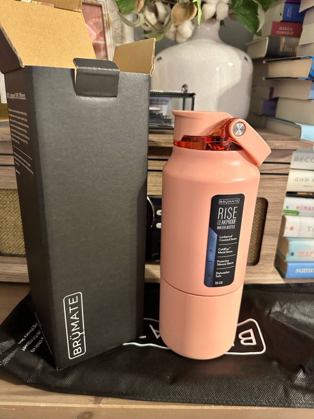 BrüMate RISE Leakproof Water Bottle - Coral Pink